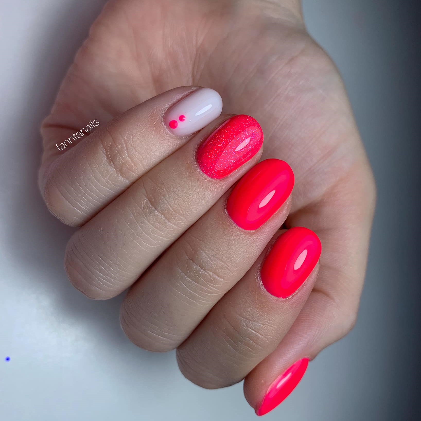 Venalisa UV/LED Neon Gel 7,5 ml No.NH6