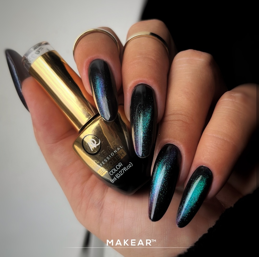 MAKEAR Cat Eye Gel Polish 8ml No.CG02
