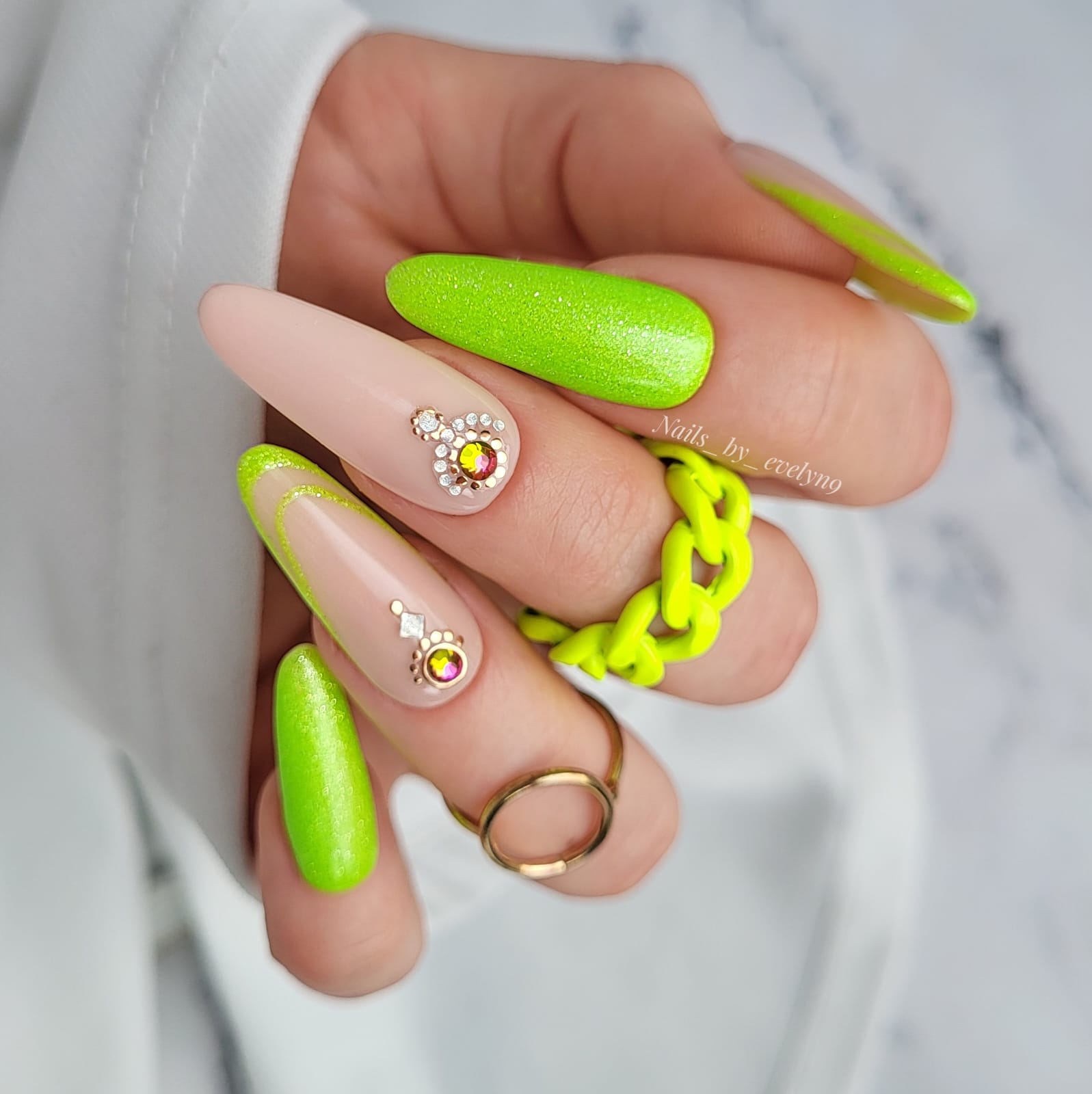 MAKEAR Glitter Neon Gel Polish 8ml No.NG01 Jamaica Neoshine