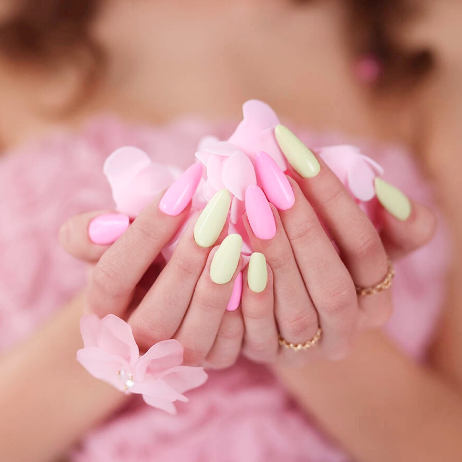MAKEAR Flover Collection Gel Polish 8ml No.628 Lily