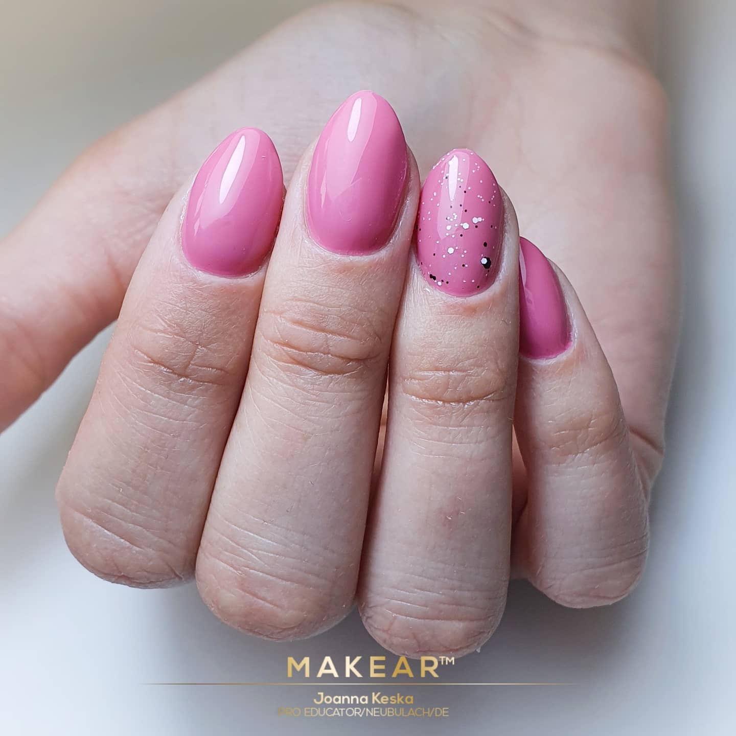 MAKEAR Gel Polish 8ml No.550