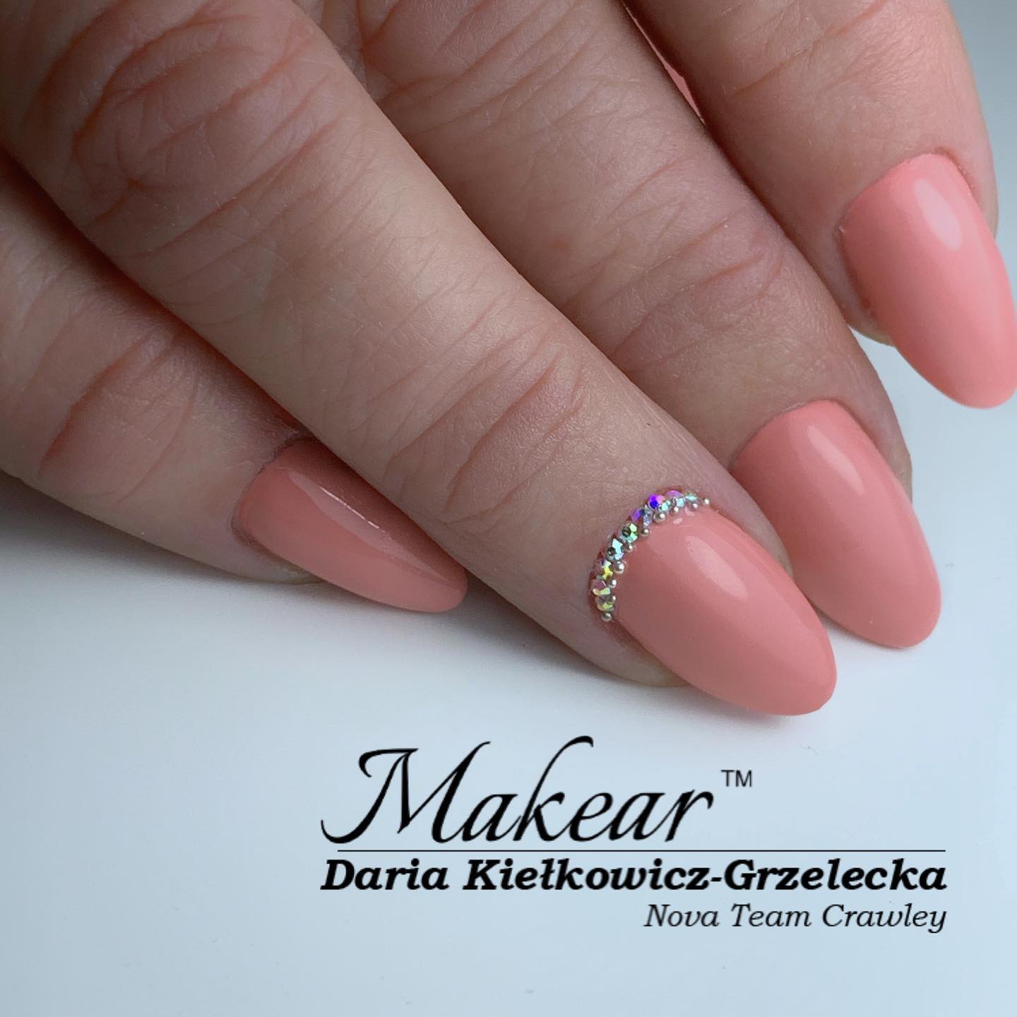 MAKEAR Gel Polish 8ml No.557