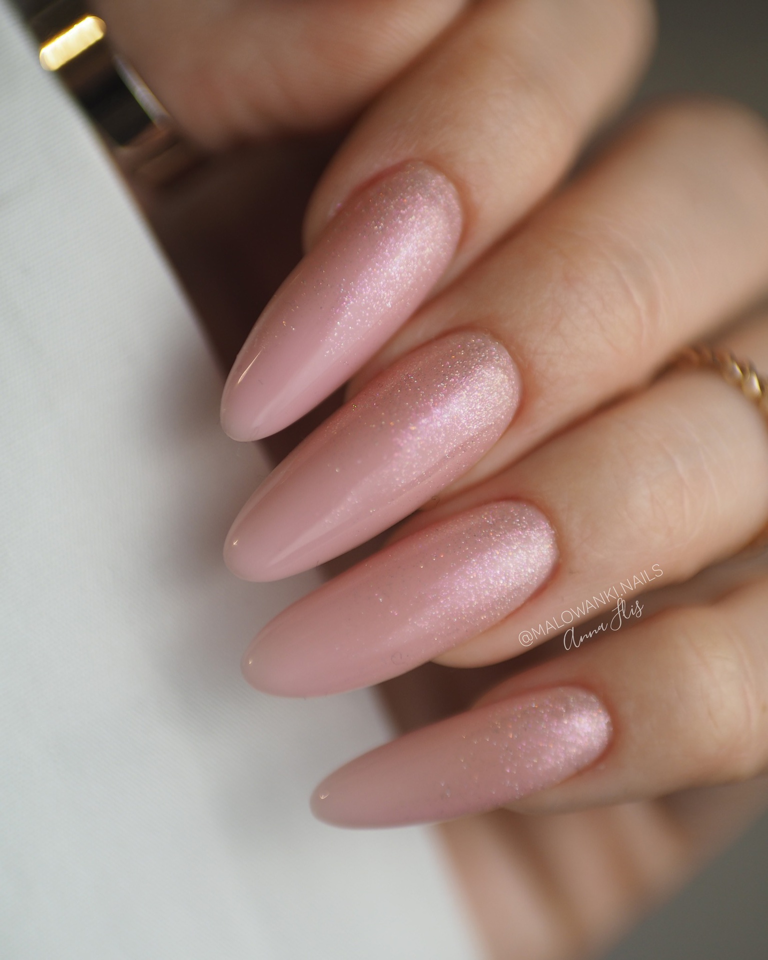 SEMILAC UV/LED Gél Lakk 7ml - 390 - HEMA FREE - Spark of Bare Love