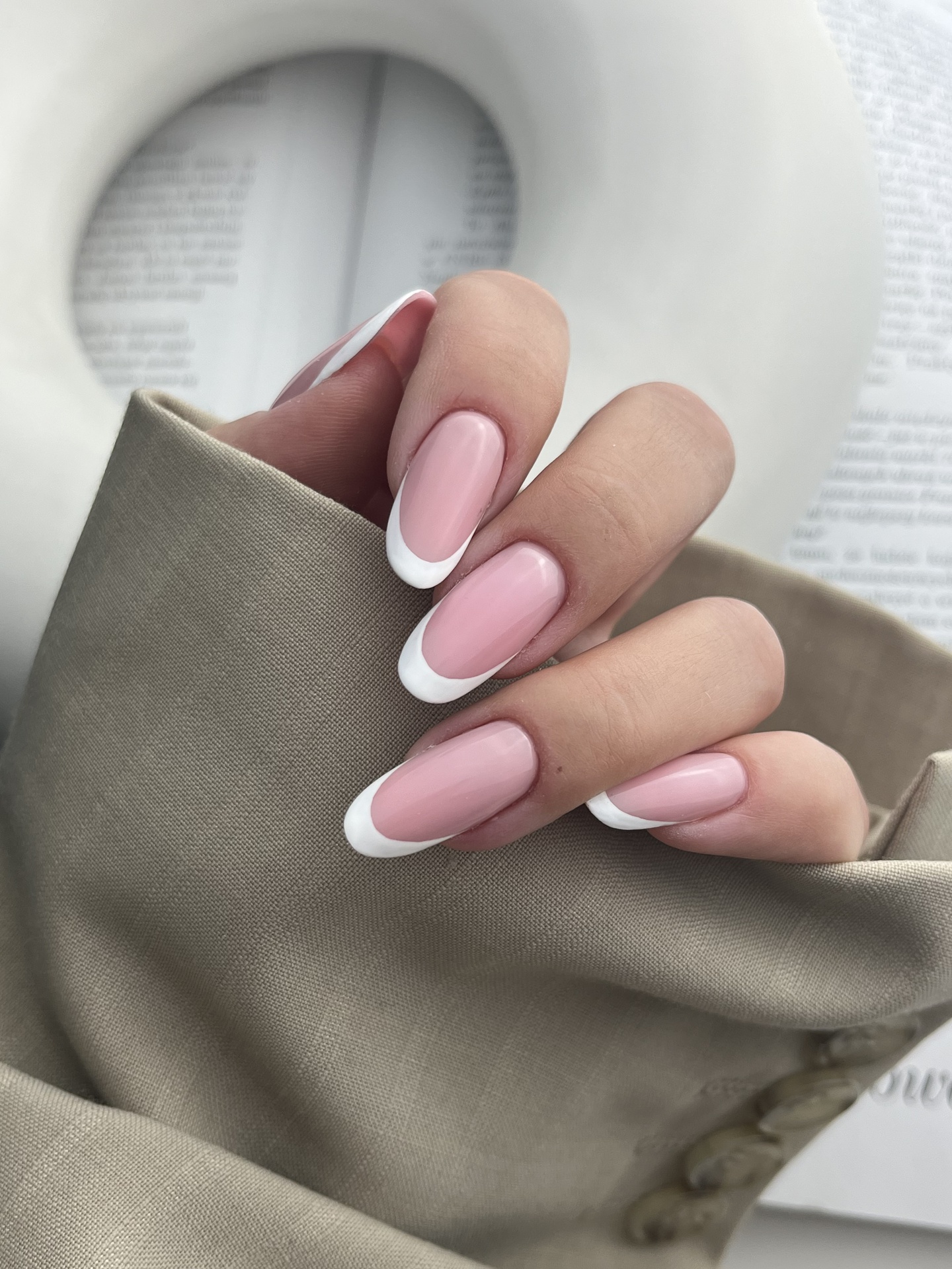 MAKEAR 'Say Yes' Gel Polish 8ml No.618
