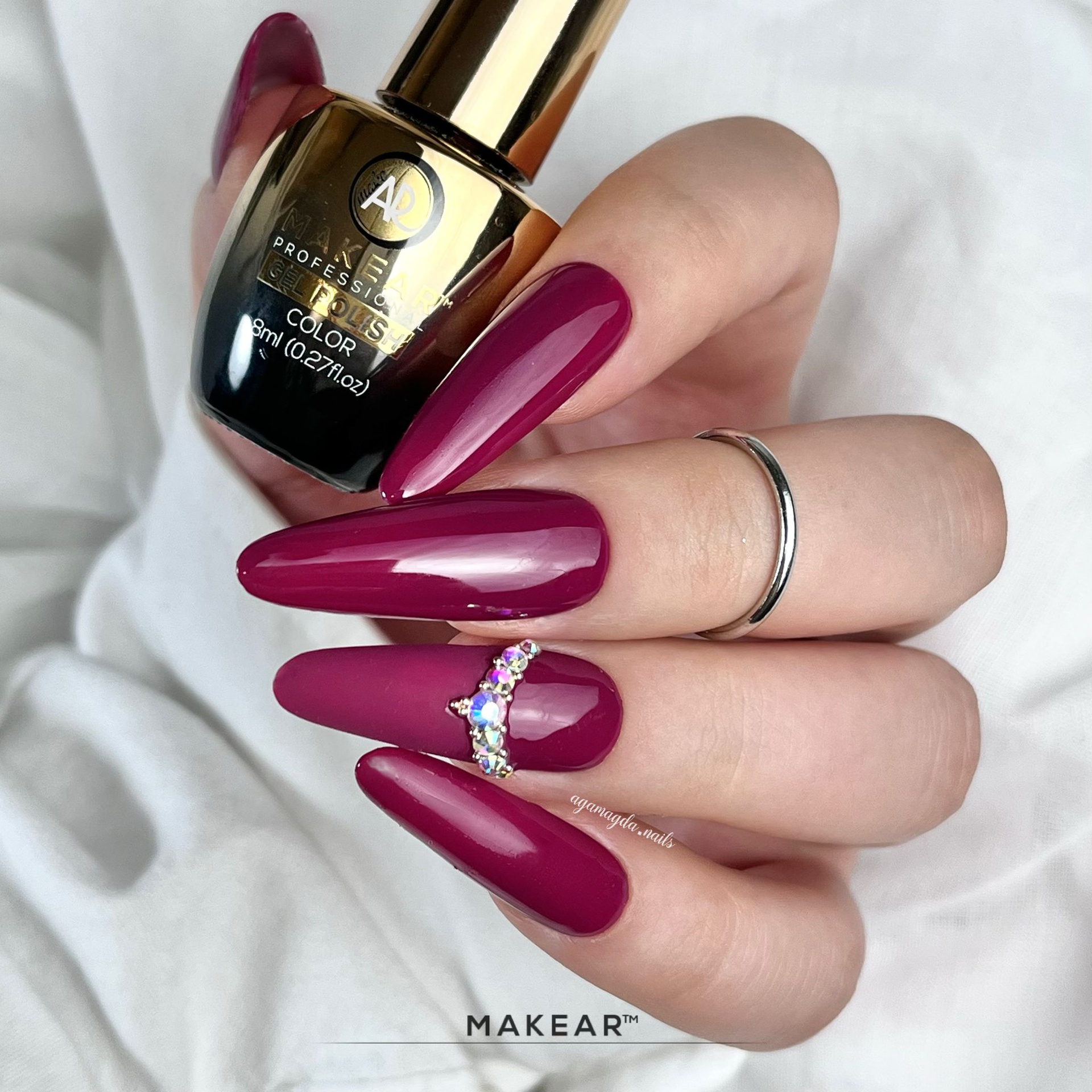 MAKEAR Gel Polish 8ml No.704