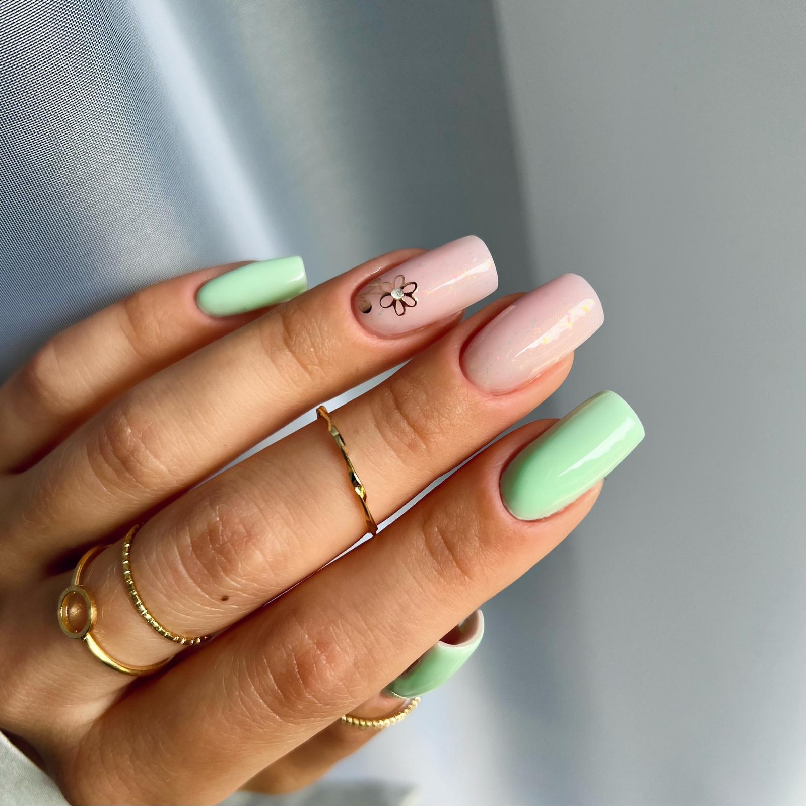 MAKEAR Gel Polish 8ml No.812