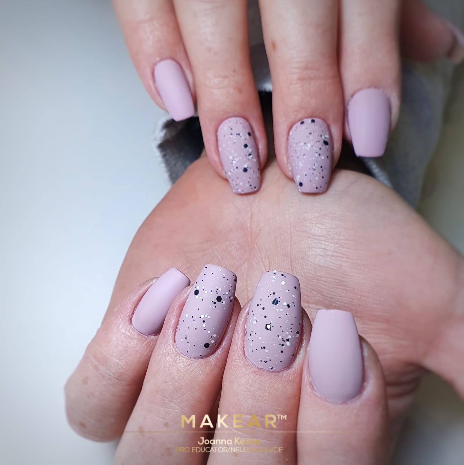MAKEAR Gel Polish 8ml No.818
