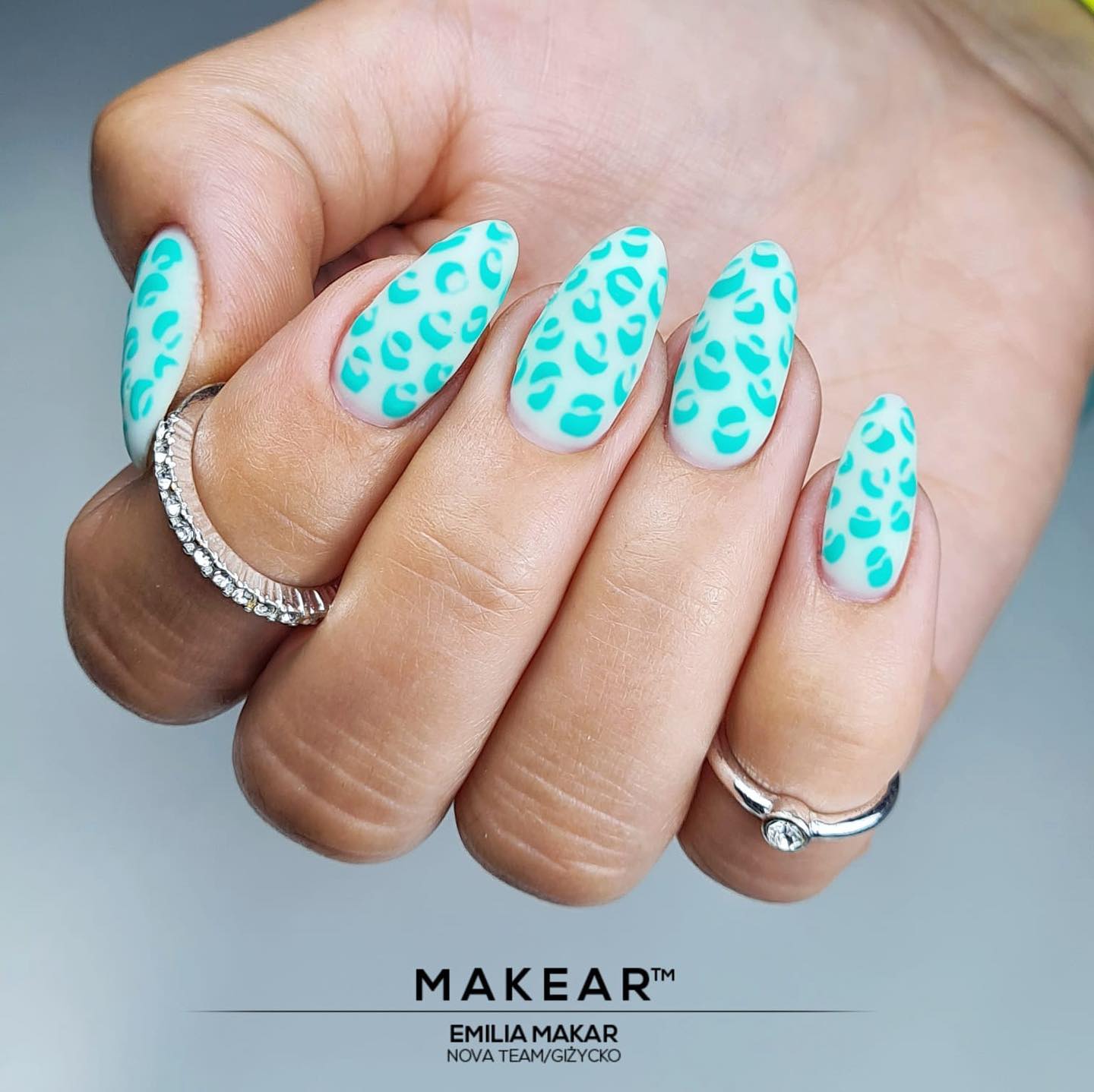 MAKEAR Color Rubber Base 8ml - CRB03 Turquoise