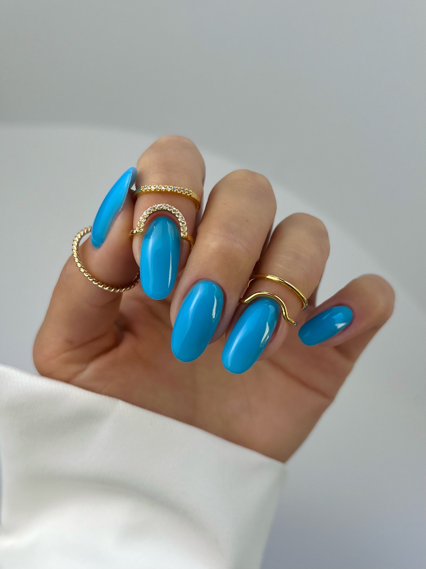 MAKEAR Rubber Base Juicy 8ml - CRB18 Lagoon Blue