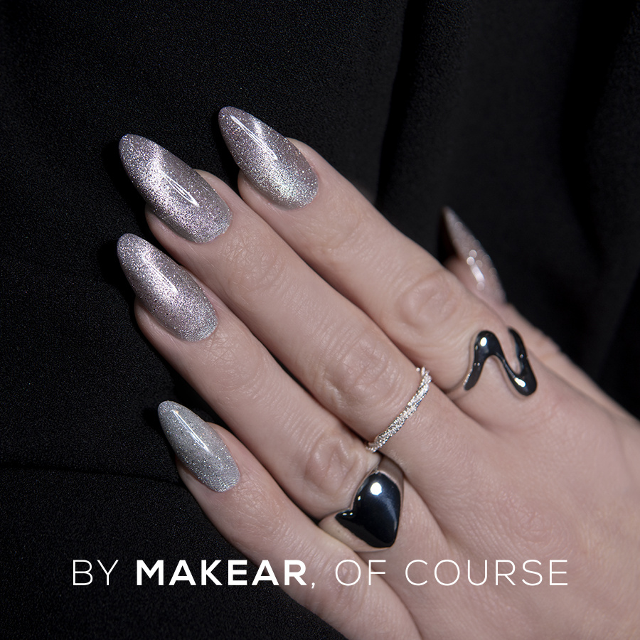 MAKEAR Moonlight Disco Gel Polish 8ml No.MCL03 Silver Purr