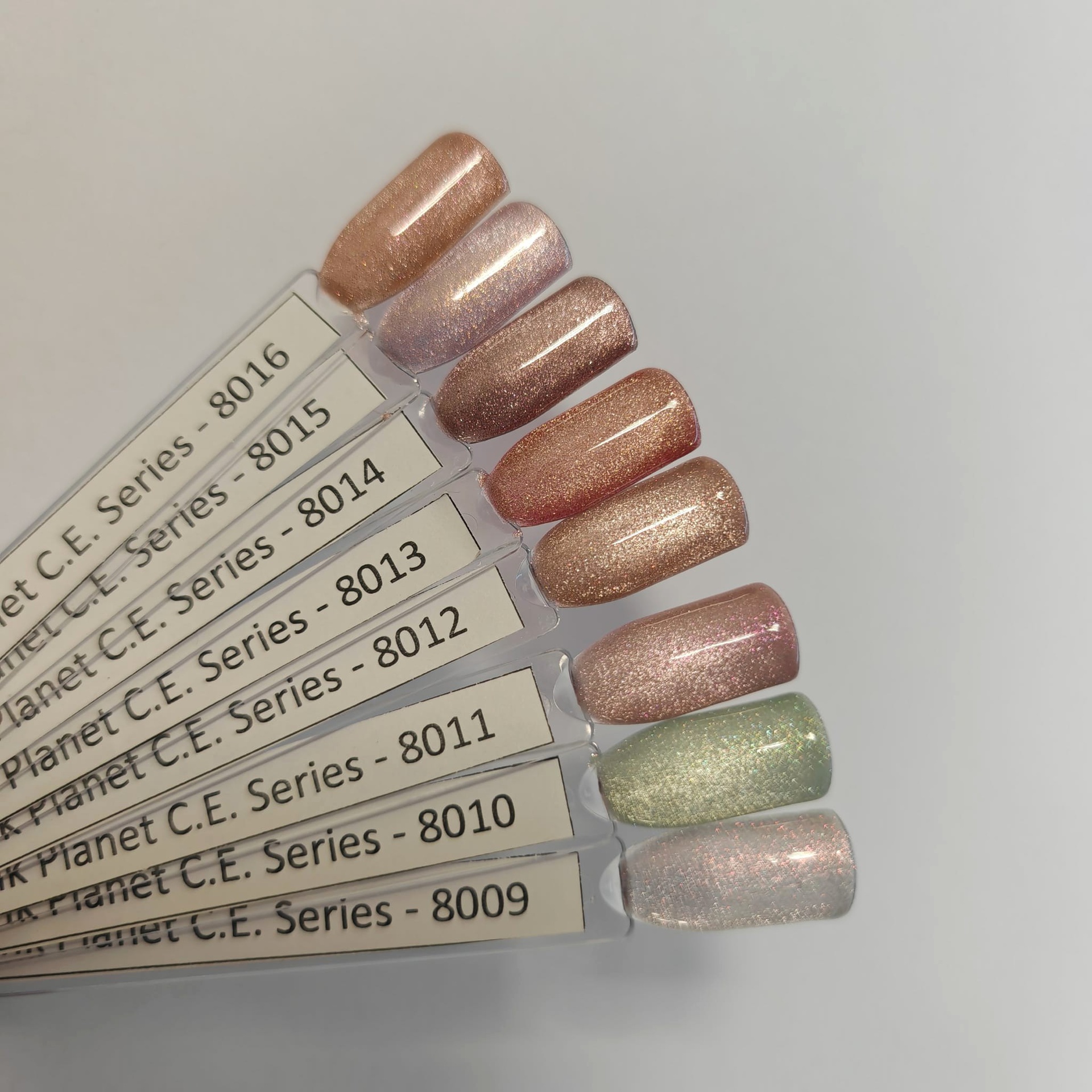 CANNI HEMA FREE UV/LED gél lakk 9ml No.8009