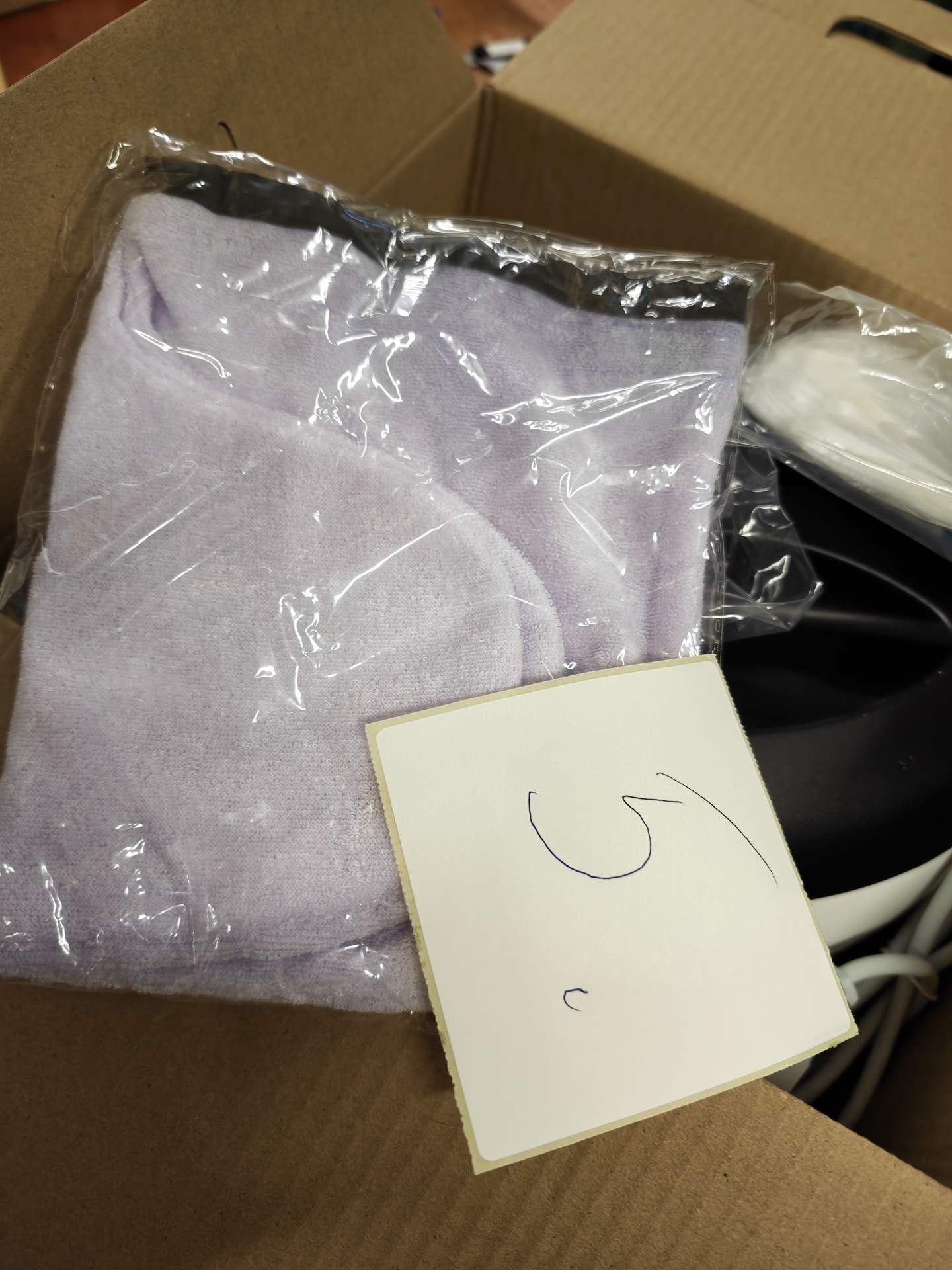 ESZTÉTIKAI HIBÁS #5 - XXL Kéz-és lábápoló Paraffingép 300W - kezdő szettel (hiba a további képeknél)