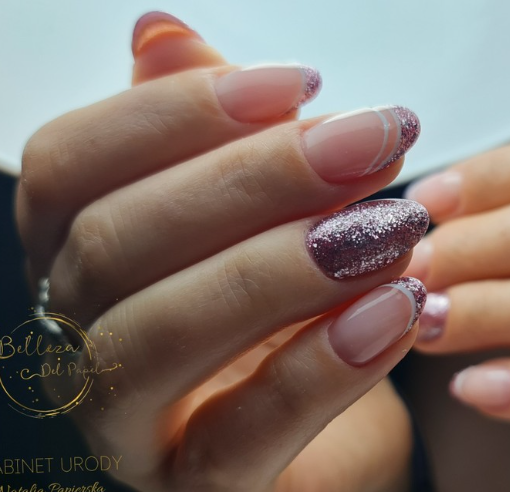MAKEAR Gel Polish 8ml No.821 Limited Edition
