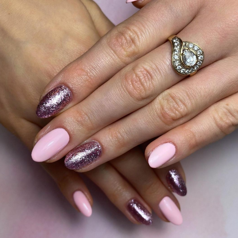MAKEAR Gel Polish 8ml No.821 Limited Edition